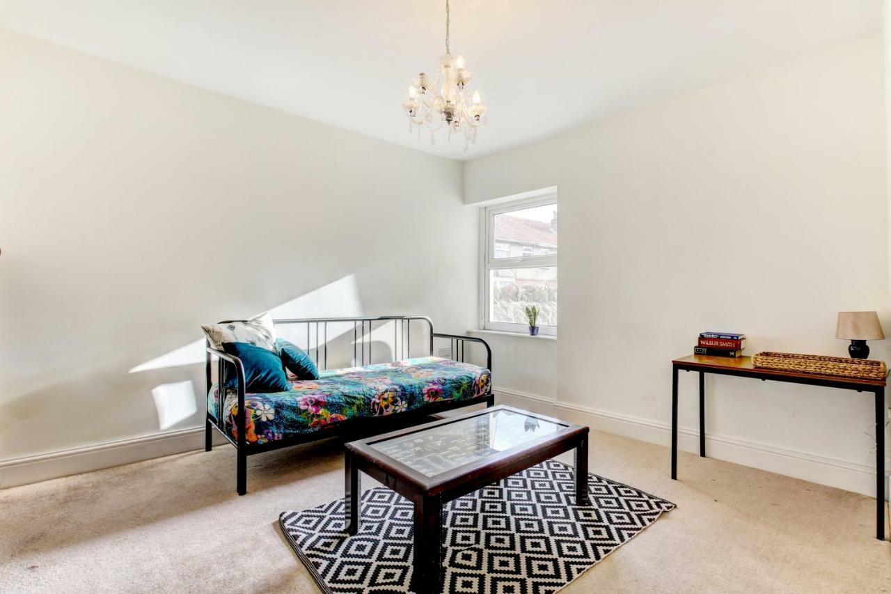Lovely 3 Bed House In Bristol别墅 外观 照片